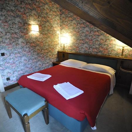 Hotel La Lepre Bianca Gallio Ngoại thất bức ảnh