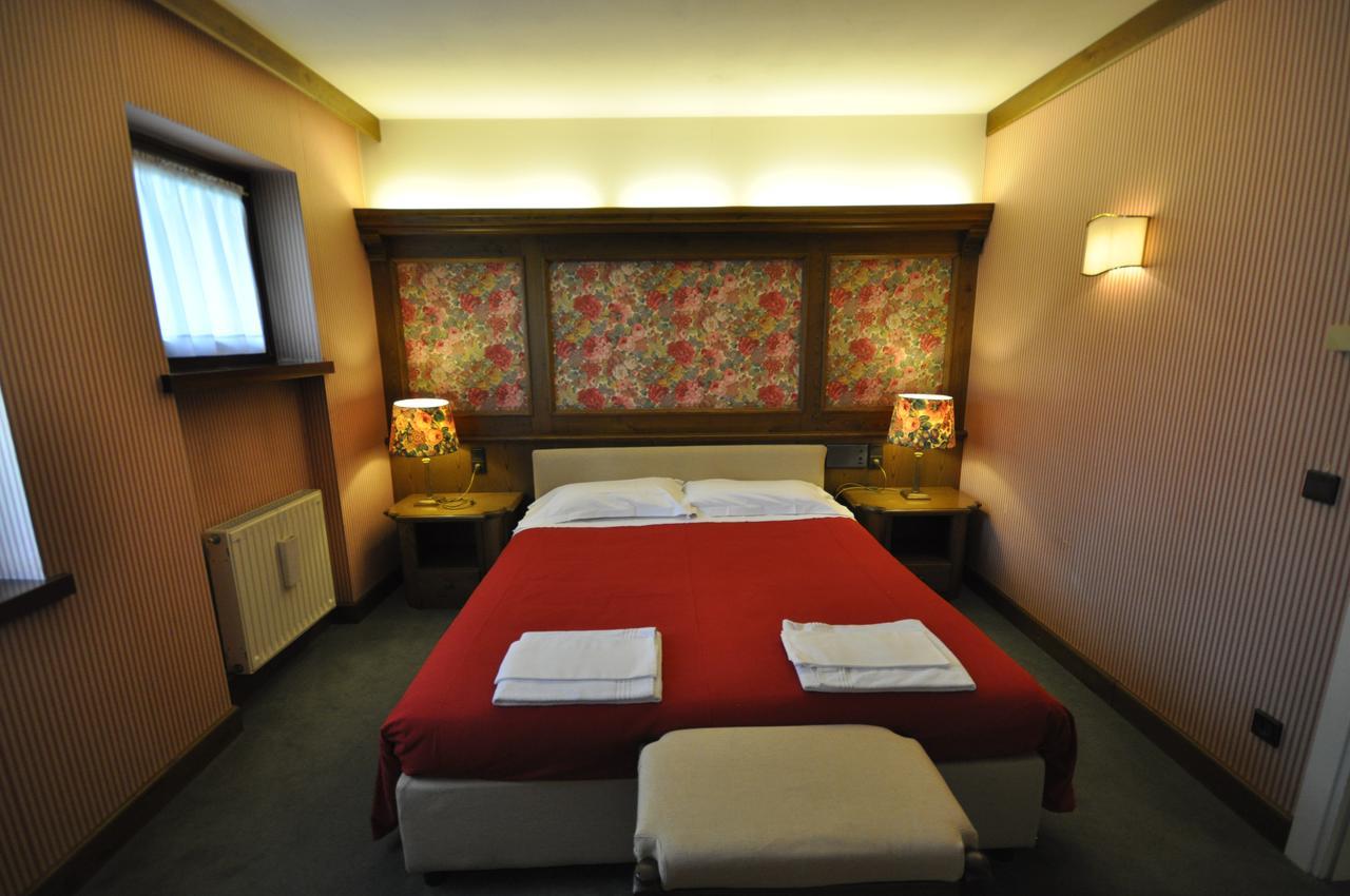Hotel La Lepre Bianca Gallio Ngoại thất bức ảnh
