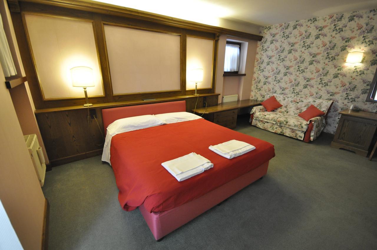 Hotel La Lepre Bianca Gallio Ngoại thất bức ảnh